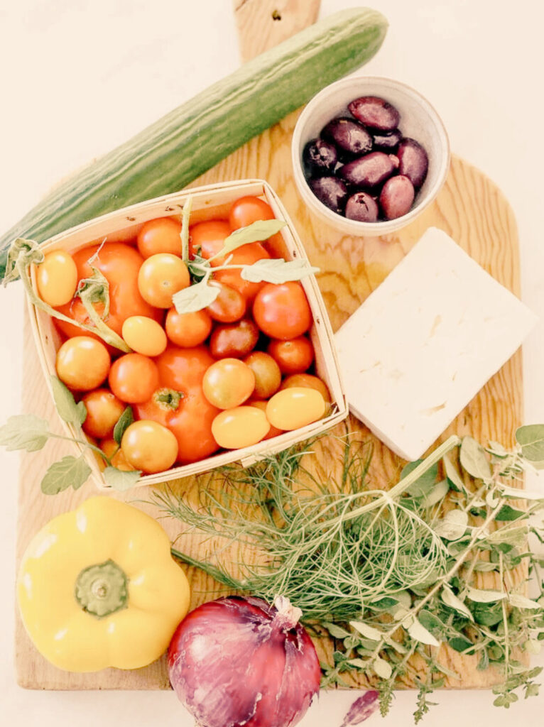 Amanida grega clàssica saludable i fresca