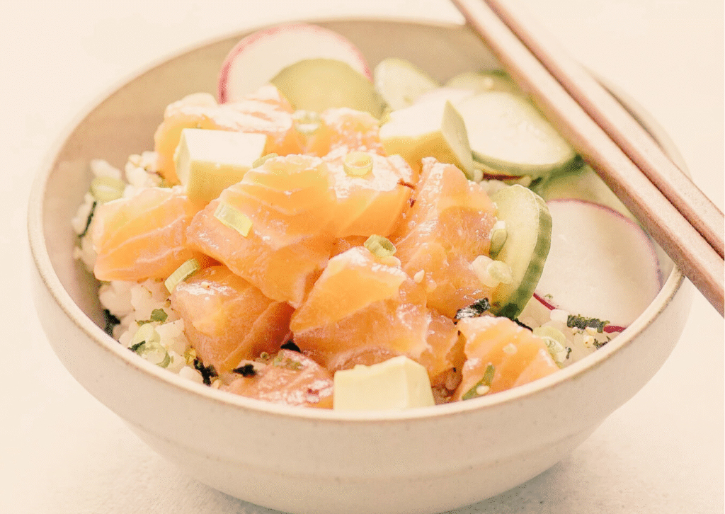 Poke Bowl amb salmó i alvocat